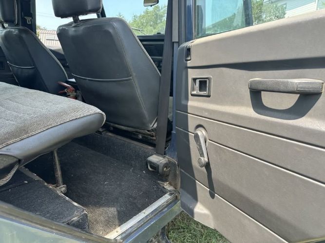 Land-rover-Defender-110-1995-Blue-Gray-6
