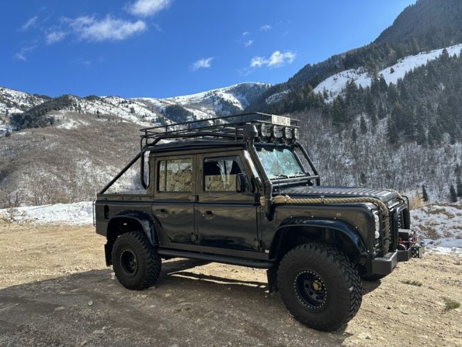 Land-rover-Defender-1980-1