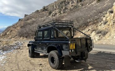 Land-rover-Defender-1980-2
