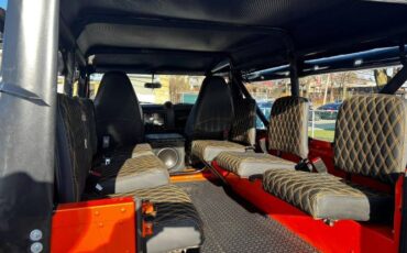 Land-rover-Defender-1985-Orange-11