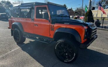 Land-rover-Defender-1985-Orange-17