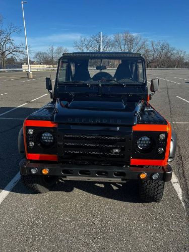 Land-rover-Defender-1985-Orange-4