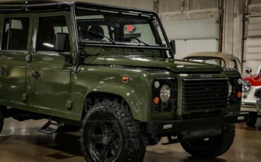 Land-rover-Defender-1986-Green-Black-10