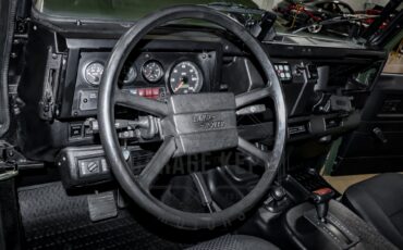 Land-rover-Defender-1986-Green-Black-20
