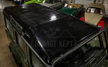 Land-rover-Defender-1986-Green-Black-34