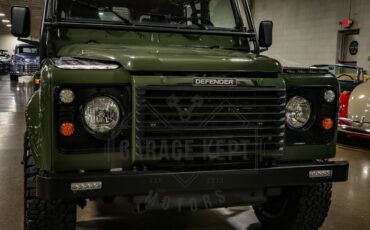 Land-rover-Defender-1986-Green-Black-35