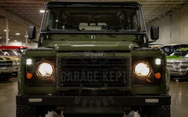 Land-rover-Defender-1986-Green-Black-38