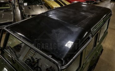 Land-rover-Defender-1986-Green-Black-43