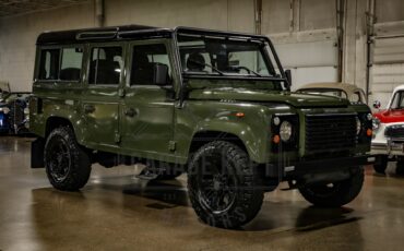 Land-rover-Defender-1986-Green-Black-9
