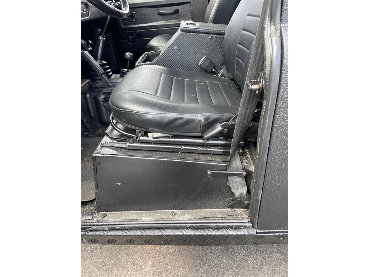 Land-rover-Defender-1987-BLACK-BLACK-7