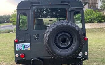 Land-rover-Defender-1987-Gray-3