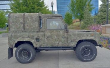 Land-rover-Defender-1988-Camo-Gray-4