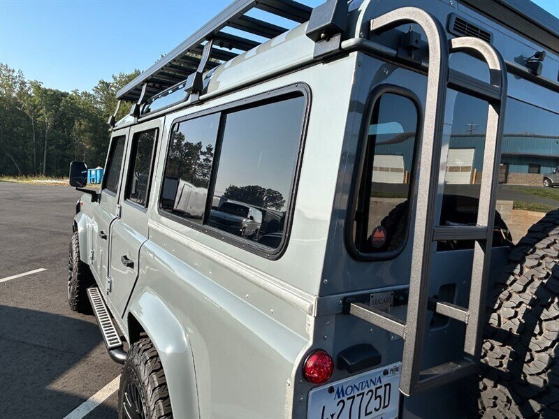 Land-rover-Defender-1990-Gray-Black-32