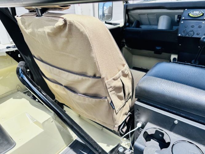 Land-rover-Defender-1990-Tan-15