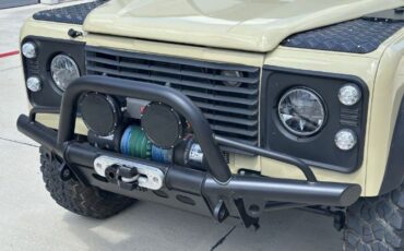 Land-rover-Defender-1990-Tan-23