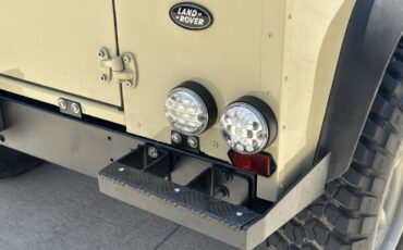 Land-rover-Defender-1990-Tan-4