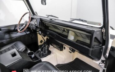 Land-rover-Defender-1991-White-Black-10