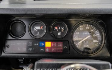 Land-rover-Defender-1991-White-Black-12