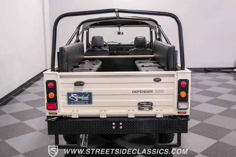 Land-rover-Defender-1991-White-Black-22