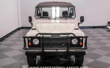 Land-rover-Defender-1991-White-Black-32