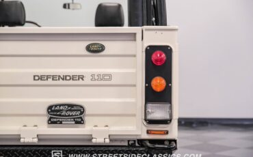 Land-rover-Defender-1991-White-Black-36