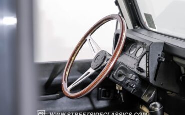 Land-rover-Defender-1991-White-Black-41