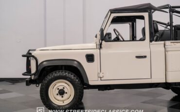 Land-rover-Defender-1991-White-Black-5