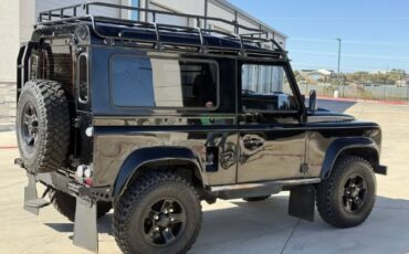 Land-rover-Defender-1992-Black-Faux-Black-Leather-15
