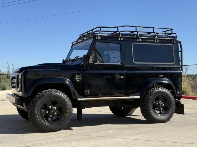 Land-rover-Defender-1992-Black-Faux-Black-Leather-17