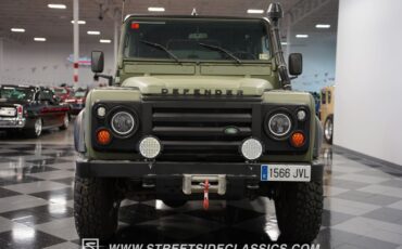 Land-rover-Defender-1992-Matte-Green-Gray-17