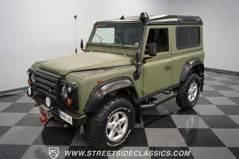 Land-rover-Defender-1992-Matte-Green-Gray-20