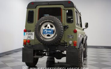 Land-rover-Defender-1992-Matte-Green-Gray-28