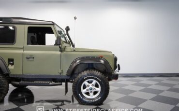 Land-rover-Defender-1992-Matte-Green-Gray-31