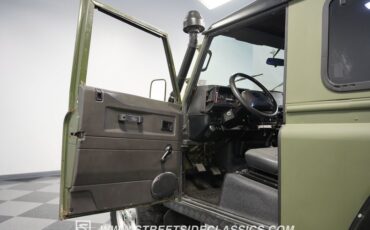 Land-rover-Defender-1992-Matte-Green-Gray-38