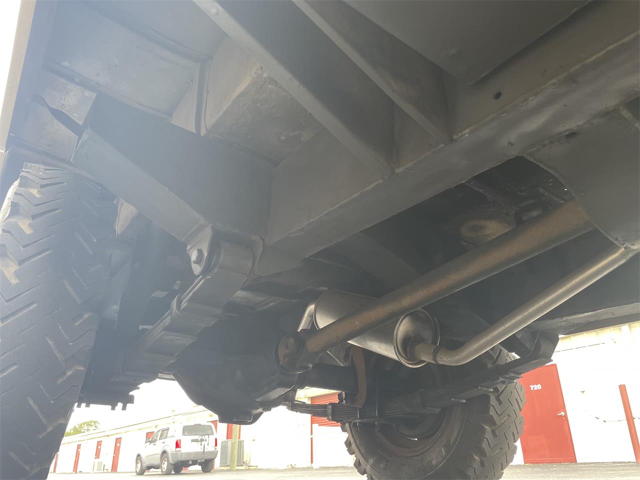 Land-rover-Defender-1993-Beige-Black-17