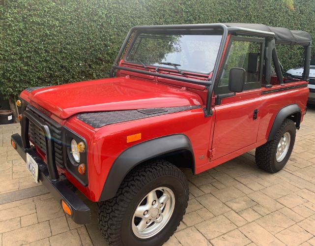Land-rover-Defender-1994-12