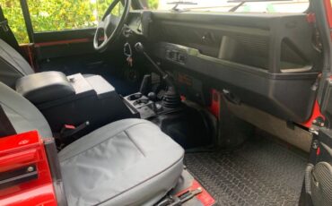 Land-rover-Defender-1994-15