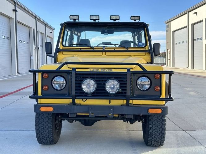 Land-rover-Defender-1994-YellowBlack-Top-Black-6
