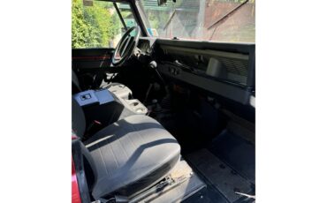 Land-rover-Defender-1995-Red-Black-14