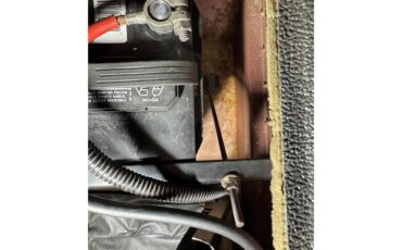 Land-rover-Defender-1995-Red-Black-24
