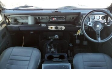 Land-rover-Defender-90-1980-Blue-Gray-11