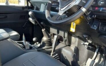 Land-rover-Defender-90-1990-Gray-Black-2