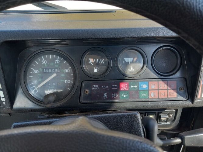 Land-rover-Defender-90-1990-Gray-Black-4