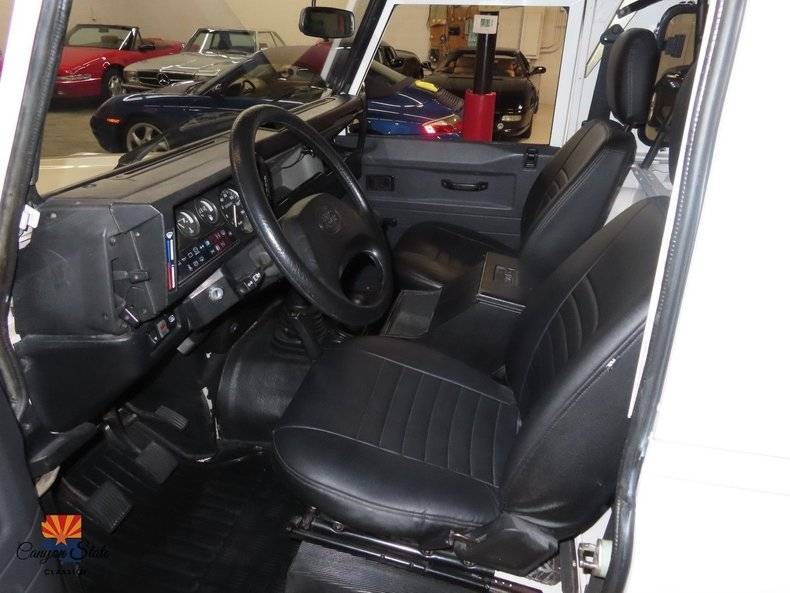 Land-rover-Defender-90-diesel-1995-1