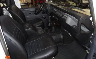 Land-rover-Defender-90-diesel-1995-3