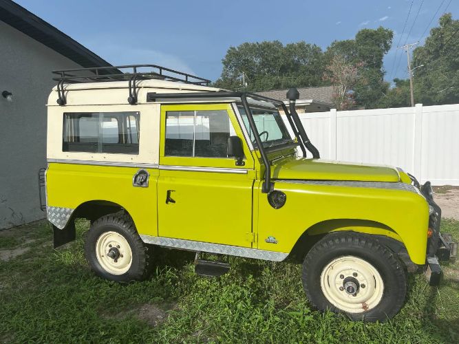Land-rover-Other-1983-Yellow-19