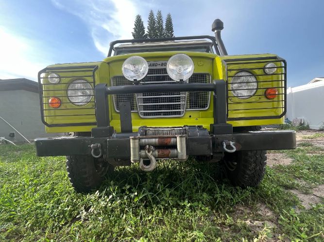 Land-rover-Other-1983-Yellow-21