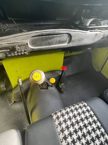 Land-rover-Other-1983-Yellow-6