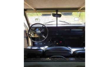 Land-rover-Santana-1978-Safari-Sand-SandBlack-1