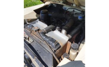 Land-rover-Santana-1978-Safari-Sand-SandBlack-18